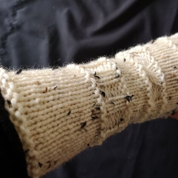Creme/Brown Aran Tweed HandKnit Adult Seamless Fingerless Gloves Mittens… - Picture 2 of 6